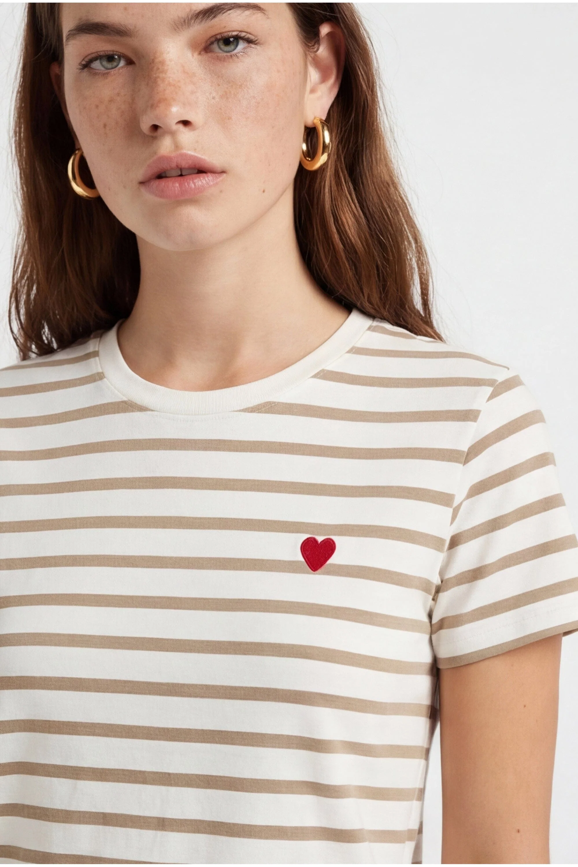 TEE SHIRT MARINIĂRE - COEUR - ECRU/CANNELLE - Image 4
